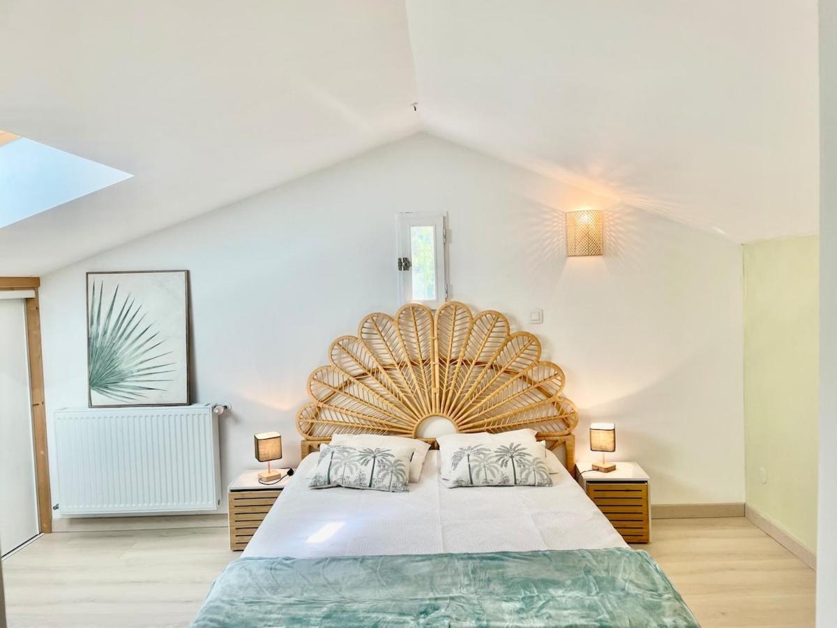 La Maison D'Apolline Sahune エクステリア 写真
